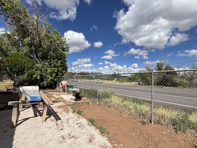 2 Bus Ln, Sandia Park, NM 87047 - view of yard