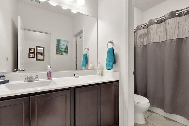 2332 Del Timbre Ln SW, Albuquerque, NM 87121 - full bathroom with vanity, tile patterned flooring, and a shower with curtain