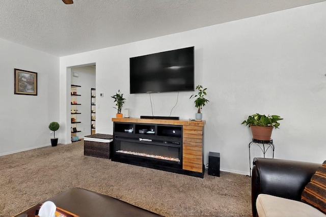 2332 Del Timbre Ln SW, Albuquerque, NM 87121 - living area with carpet floors and baseboards