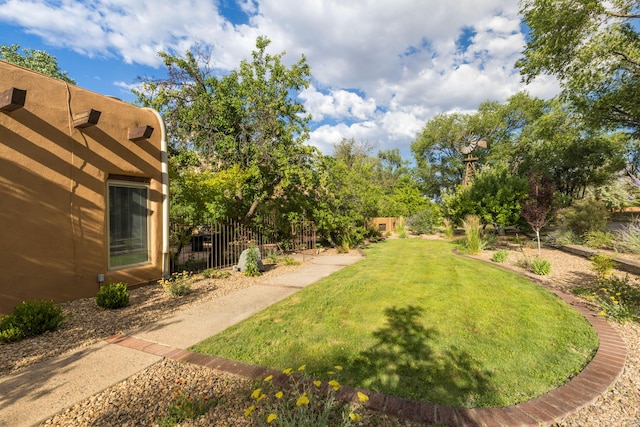 2505 Elfego Rd NW, Albuquerque, NM 87107 - view of yard
