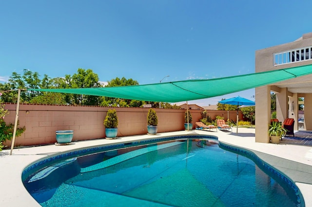 4104 Killington Rd NW, Albuquerque, NM 87114 - view of pool featuring a patio