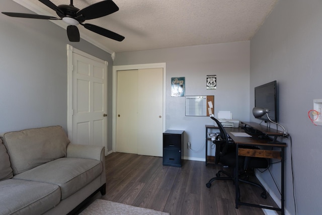 10405 Red Robin Rd SW, Albuquerque, NM 87121 - office with dark wood-type flooring, ceiling fan, and a textured ceiling