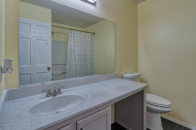 10405 Red Robin Rd SW, Albuquerque, NM 87121 - full bath featuring vanity, tile patterned floors, and a shower with curtain