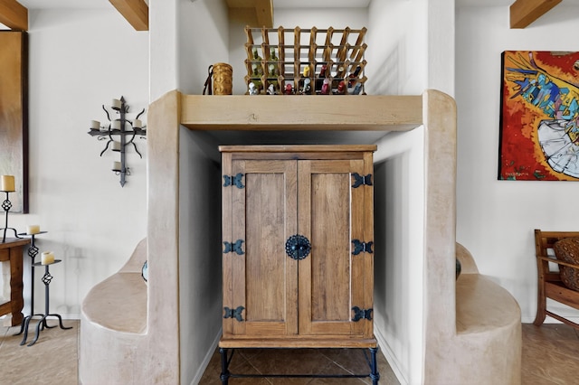 2504 Campeche Rd NE, Rio Rancho, NM 87144 - detailed view of baseboards