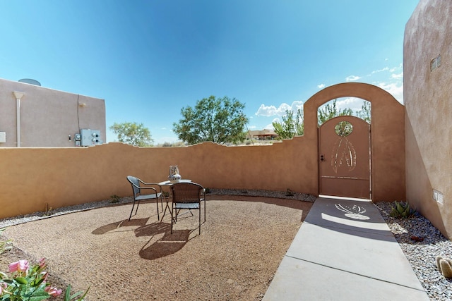2504 Campeche Rd NE, Rio Rancho, NM 87144 - view of patio / terrace with a gate