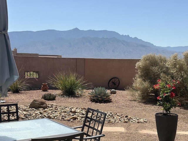 2504 Campeche Rd NE, Rio Rancho, NM 87144 - view of mountain background
