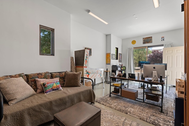 3204 Maxum Ln NW, Albuquerque, NM 87104 - living room featuring an office area