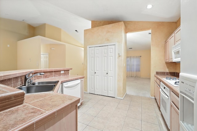 736 Gray Hawk Dr NE, Rio Rancho, NM 87144 - kitchen featuring white appliances, light tile patterned flooring, and lofted ceiling