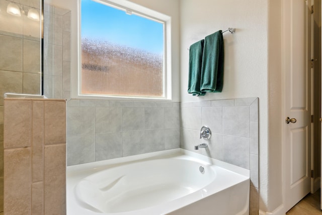 4529 Skyline Loop NE, Rio Rancho, NM 87144 - full bath with a bath