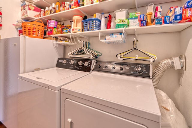 1 Dinosaur Rd, Stanley, NM 87056 - laundry area featuring washer and clothes dryer