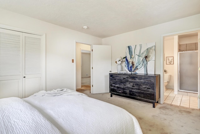 1036 Red Oaks Loop NE, Albuquerque, NM 87122 - carpeted bedroom featuring a closet and ensuite bath