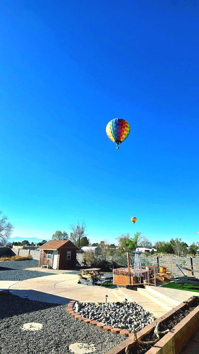 120 Itasca Rd SE, Rio Rancho, NM 87124 - view of front of home featuring an outbuilding