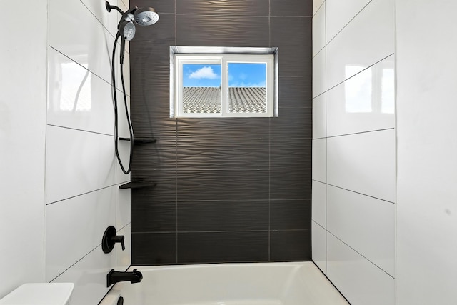5624 Laredo, Rio Rancho, NM 87144 - bathroom with bathtub / shower combination