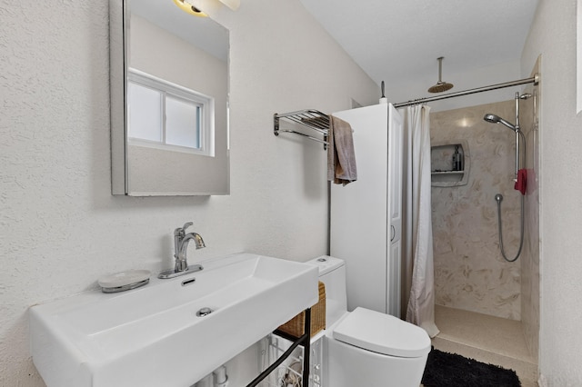 855 Foxcroft Loop, Bosque Farms, NM 87068 - bathroom with a sink and a shower with curtain