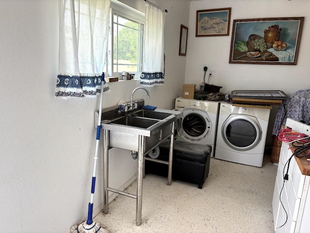 855 Foxcroft Loop, Bosque Farms, NM 87068 - washroom featuring washer and dryer