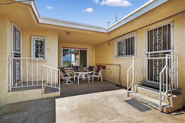 302 Crestview Dr SW, Albuquerque, NM 87105 - view of patio / terrace