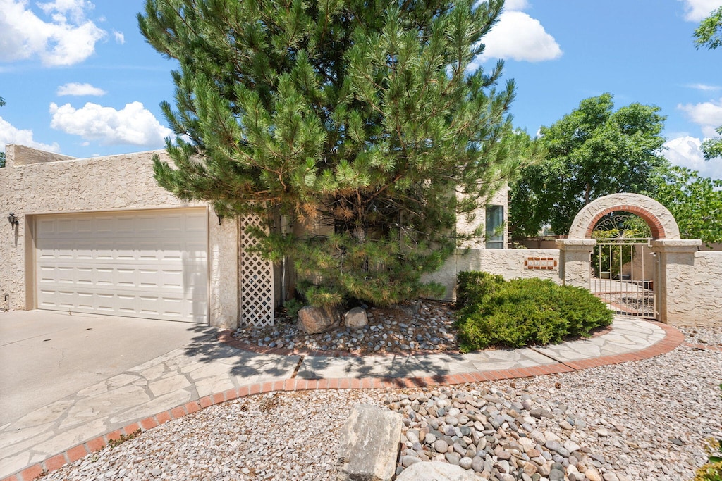 9555 Bent Rd NE, Albuquerque, NM 87109 - photo 1