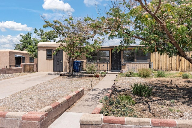 9201 Mescalero Rd NE, Albuquerque, NM 87111 - photo 3