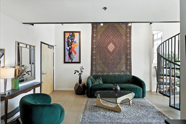 524 Central Ave SW # 803, Albuquerque, NM 87102 - building lobby featuring stairway