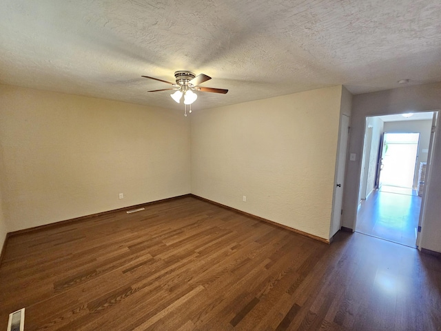 1604 Los Arboles Ave NW, Albuquerque, NM 87107 - photo 7
