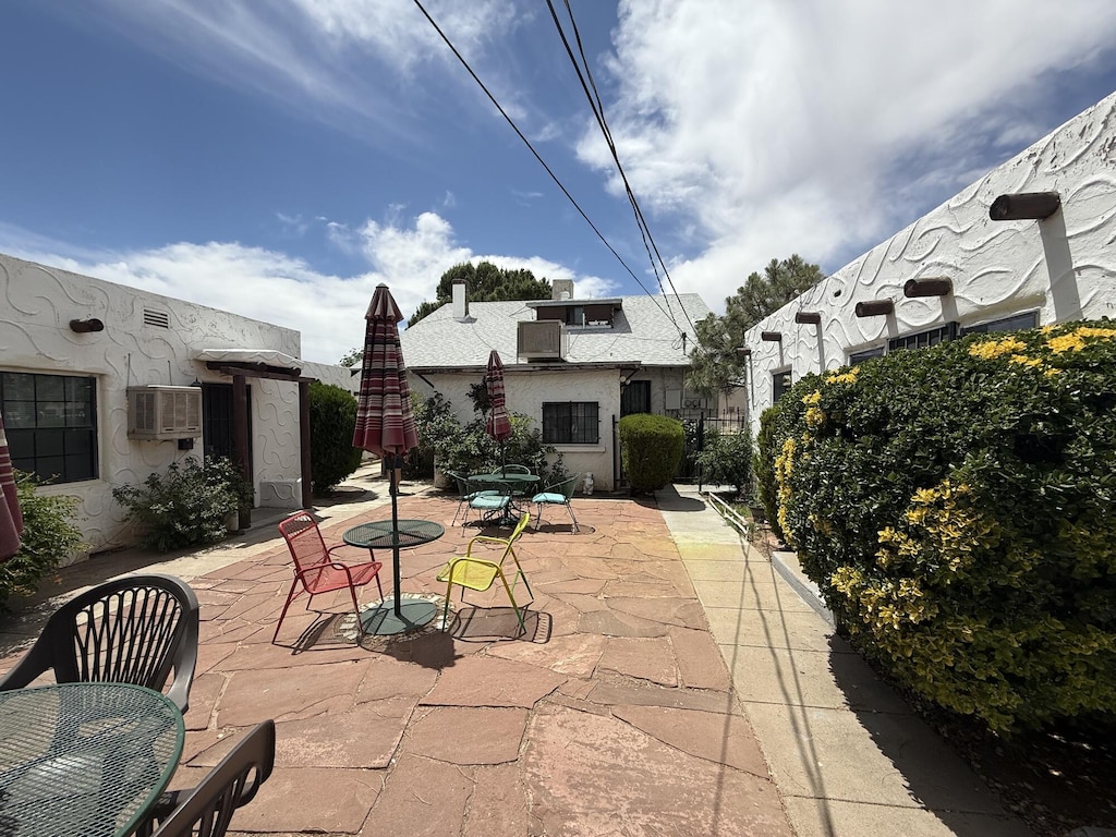 313 Iron Ave SW, Albuquerque, NM 87102 - photo 2