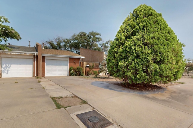 1128 Indiana St SE, Albuquerque, NM 87108 - photo 1