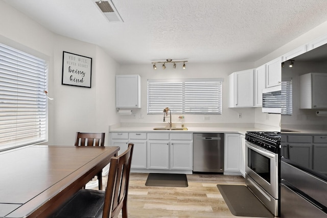 3126 Chama Meadows Dr NE, Rio Rancho, NM 87144 - photo 4