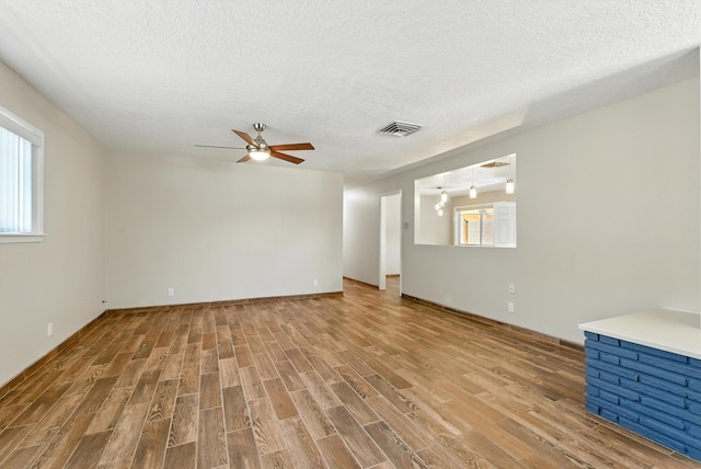 3200 Lykes Dr NE, Albuquerque, NM 87110 - photo 12