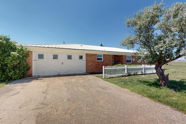 48 W Ice Plant Rd, Estancia, NM 87016 - photo 1