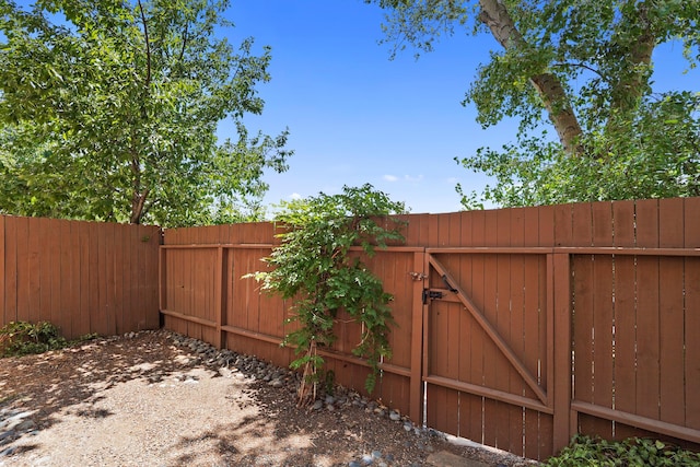 149 N Calle Ojo Feliz Unit B, Santa Fe, NM 87505 - photo 20