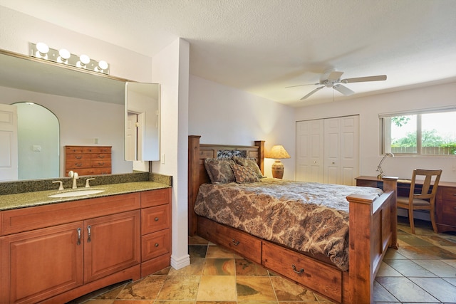 149 N Calle Ojo Feliz Unit B, Santa Fe, NM 87505 - photo 11