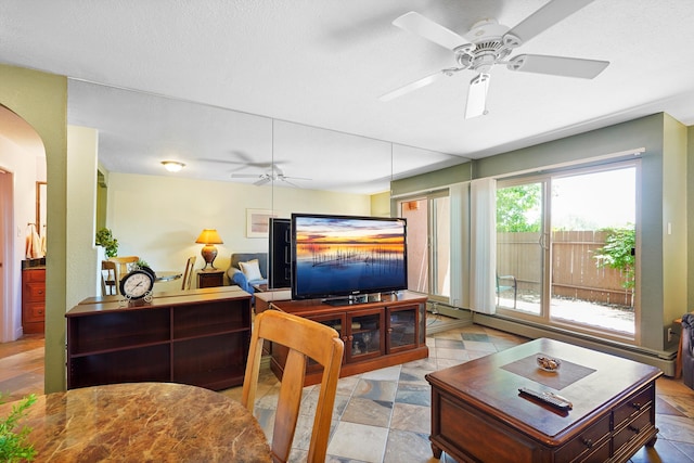 149 N Calle Ojo Feliz Unit B, Santa Fe, NM 87505 - photo 10