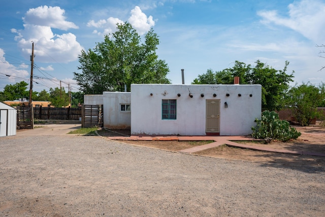 1716 Slate Ave NW, Albuquerque, NM 87104 - photo 1