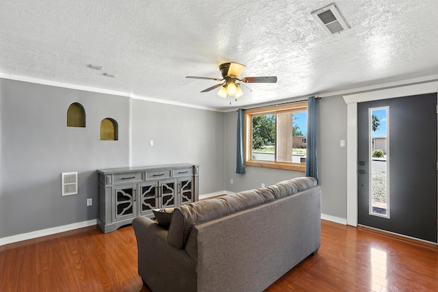 4909 Aztec Rd NE, Albuquerque, NM 87110 - photo 5