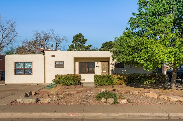 2723 Sierra Dr NE, Albuquerque, NM 87110 - photo 1