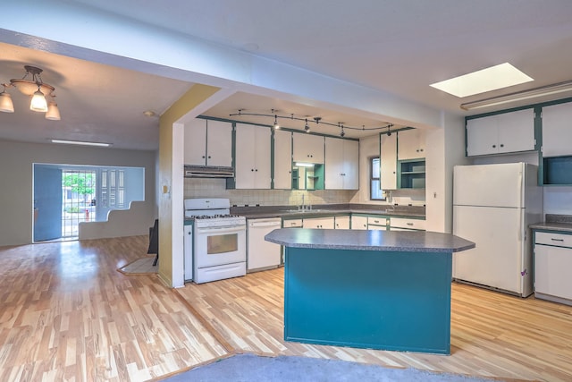 1134 Princeton Dr NE, Albuquerque, NM 87106 - photo 3