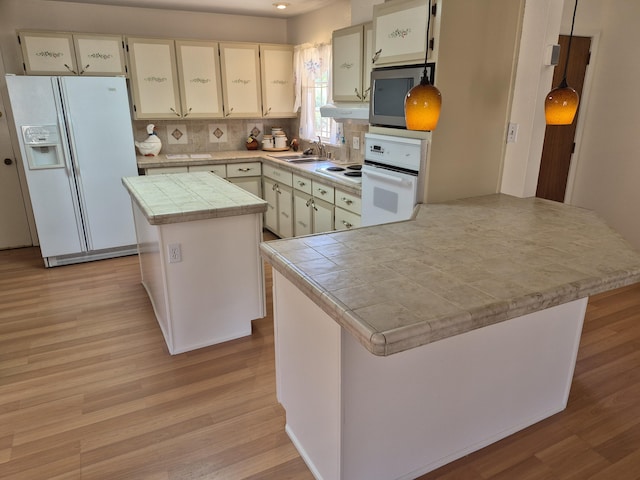 3817 Goodrich Ave NE, Albuquerque, NM 87110 - photo 3