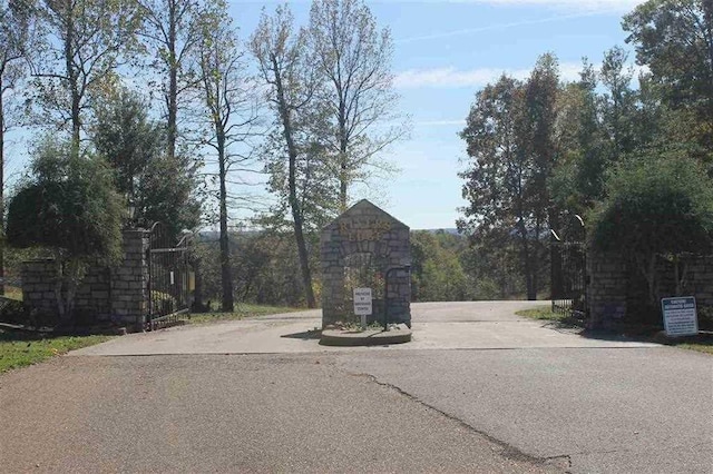 Listing photo 2 for 0 Rivers Edge Dr Lot 31, Bath Springs TN 38311