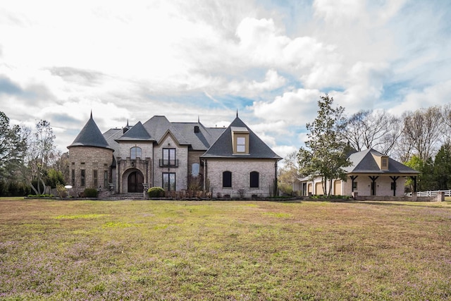 11911 Pete Dr, Collierville, TN 38017 - french country inspired facade featuring a front yard