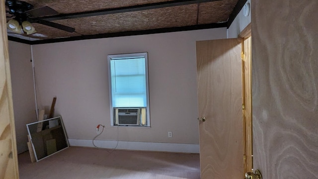 spare room with ceiling fan