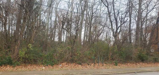 Listing photo 3 for 3429 Range Line Rd, Memphis TN 38127