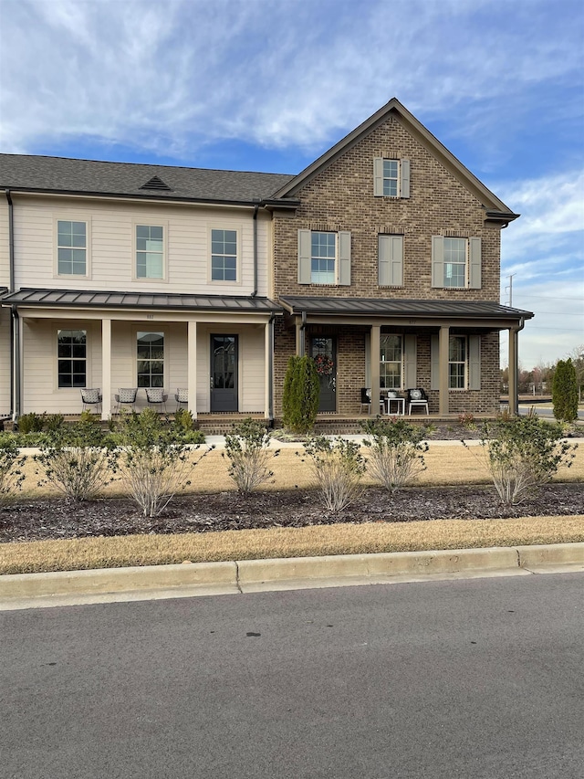 view of front of home with covered porch