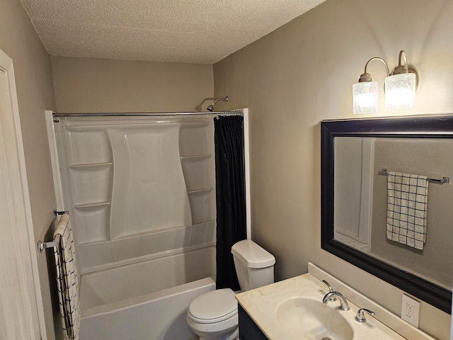 full bathroom featuring shower / bath combination with curtain, toilet, a textured ceiling, and vanity