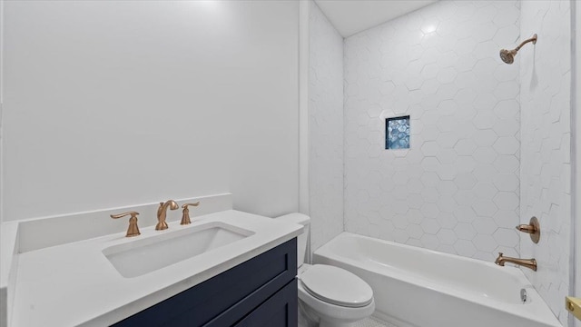 1072 Bruce St, Memphis, TN 38104 - full bathroom with toilet, vanity, and tiled shower / bath