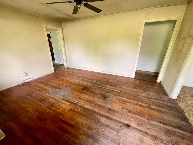 unfurnished room with hardwood / wood-style flooring and ceiling fan