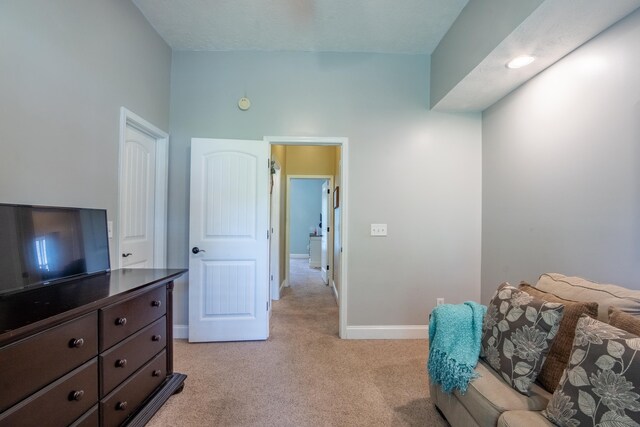 sitting room with light carpet