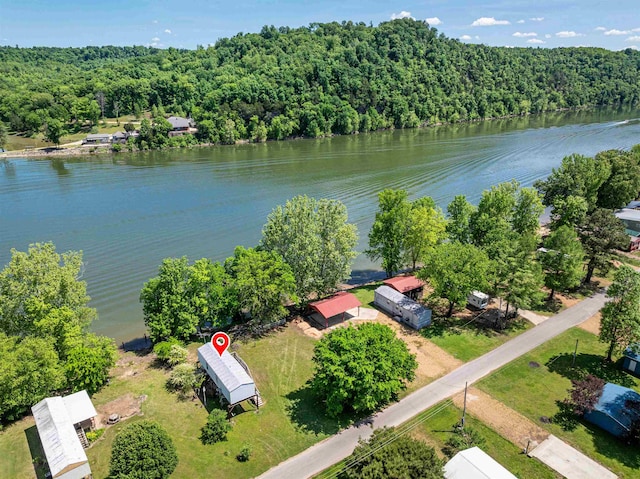 bird's eye view featuring a water view