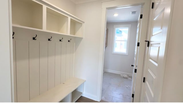 mudroom with visible vents and baseboards