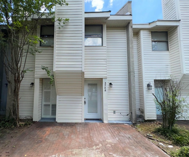 exterior space featuring a patio