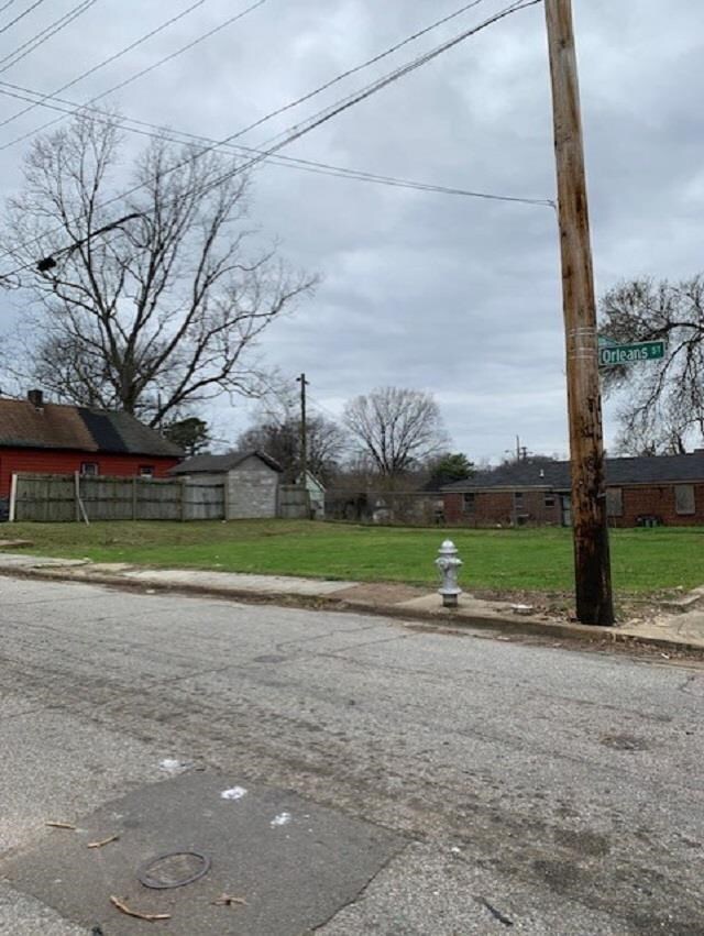 651 S Parkway St, Memphis, TN 38106
